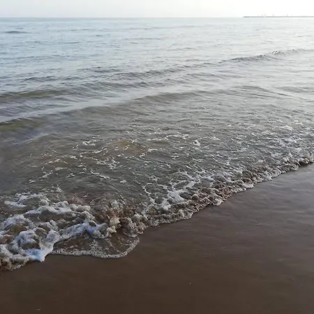 Grazioso Di Fronte Al Mare