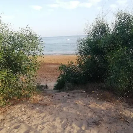 Grazioso Di Fronte Al Mare Apartment Pozzallo